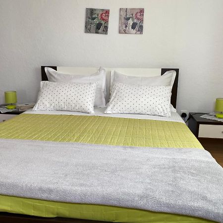 Apartment Carmen Trogir Eksteriør bilde